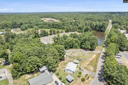 320 Shadowood Drive