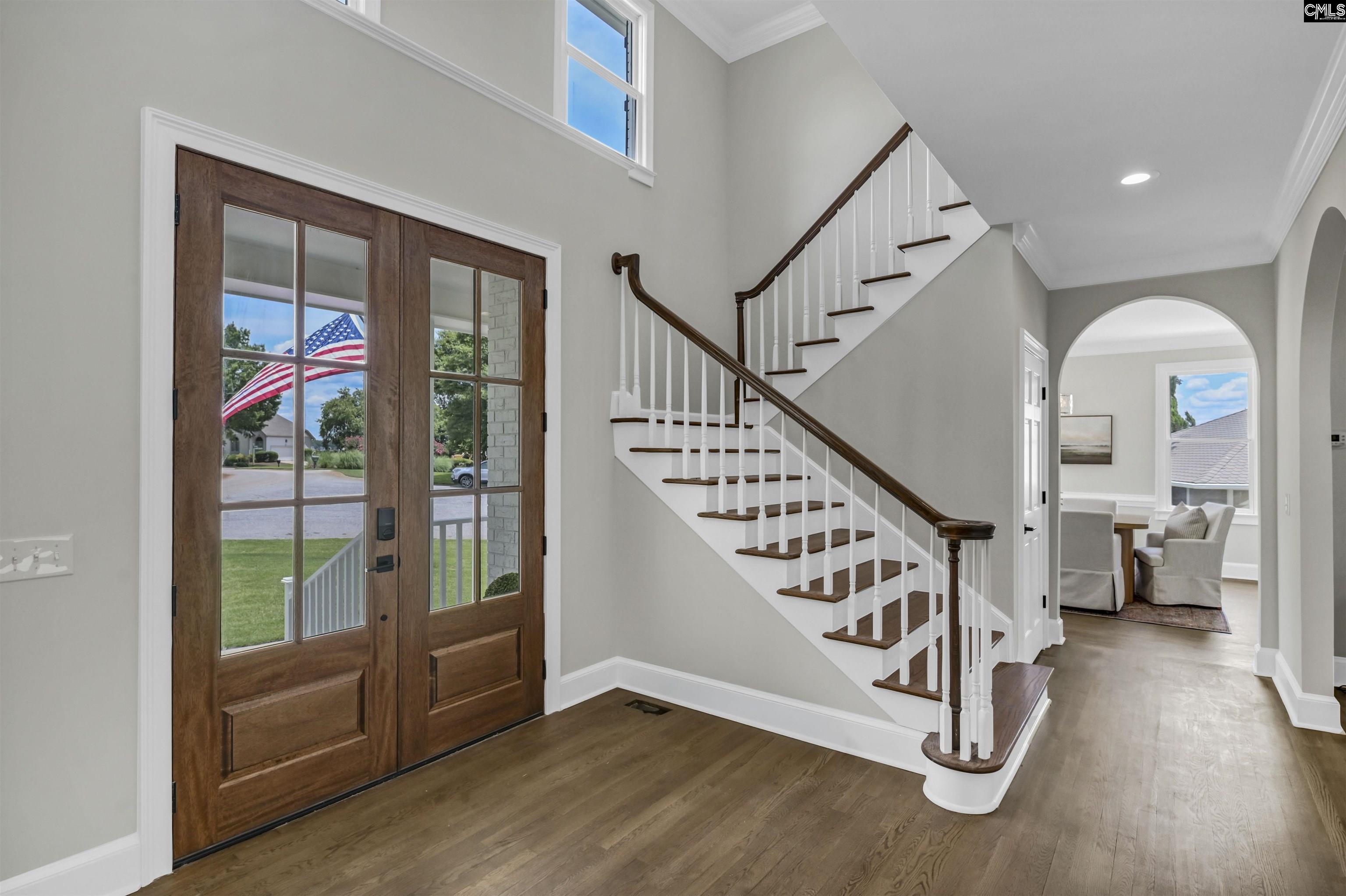 Image 2: Beautiful new entry door