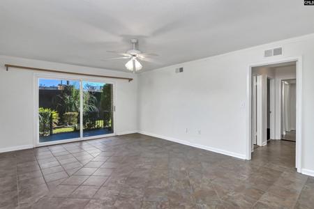 5516 Lakeshore Drive 505