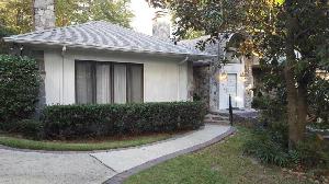 3619 GREENLEAF ROAD