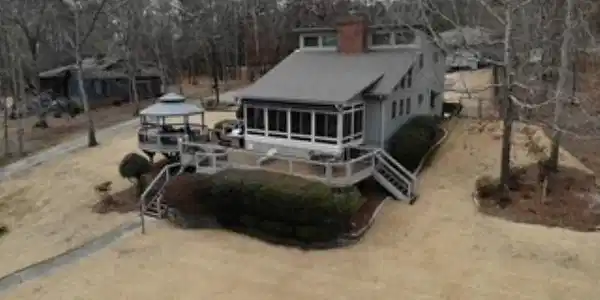 536 Riviera Drive