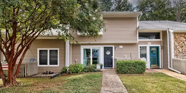 155 Leeward Road