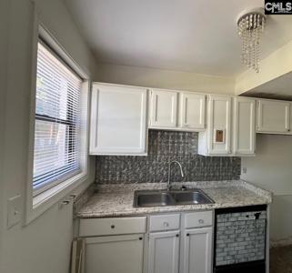 4600 Fort Jackson 184