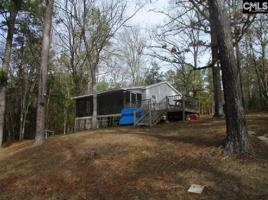 1633 Lakeshore Road