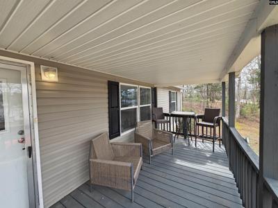 1193 Blacksgate East