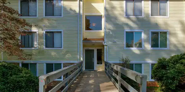 111 Cove Court