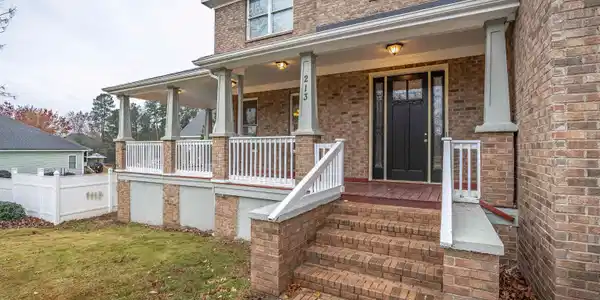 213 Headwater Circle
