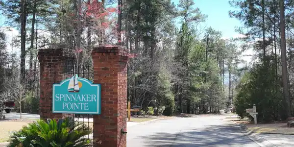 109 Spinnaker Pointe Drive