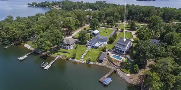 142 Ballentine Lane