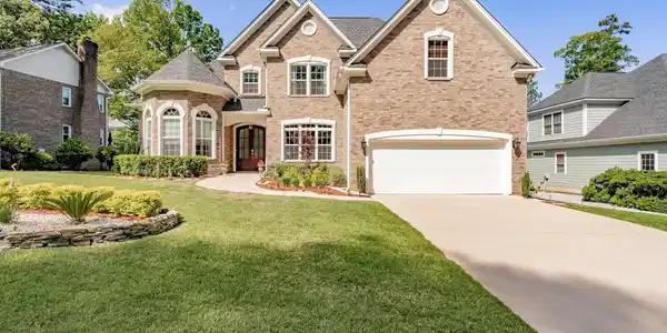 517 Wateroak Trail