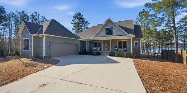 68 Watersedge Court