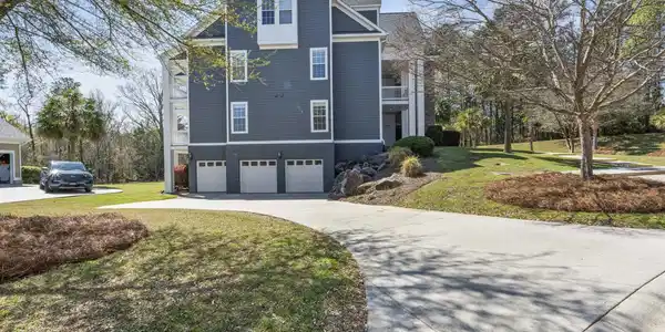 120 Breezes Drive 31 A