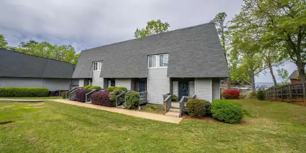 301 Harbor Heights Drive 20D