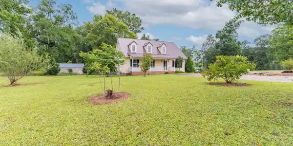 1005 Indian Creek Point