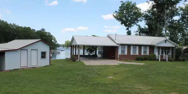 124 Redbud Lane