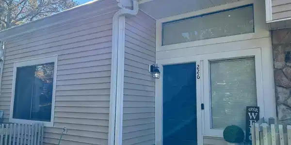 226 Mariners Row