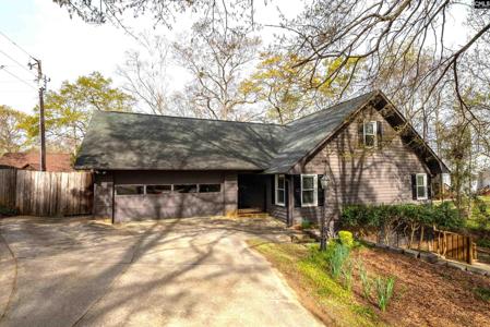 132 Breezy Bay Circle