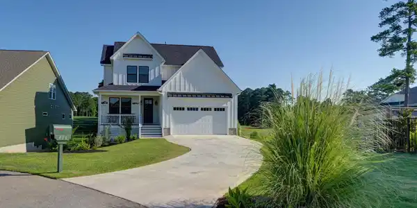 406 Bowyer Circle