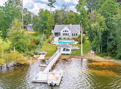 526 Stucks Point Drive