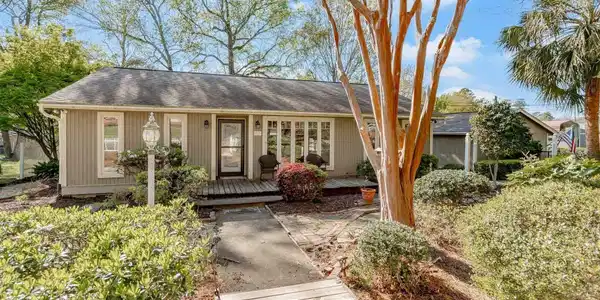 313 Auburn Road
