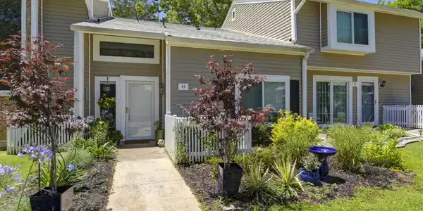 95 Windward Way
