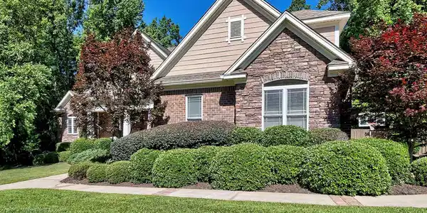 113 Pebble Stone Drive
