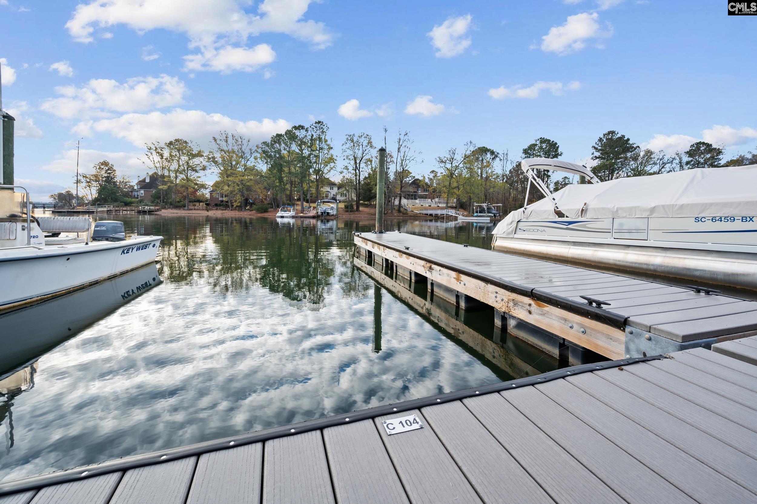 Image 3: Transferrable leased boat slip!