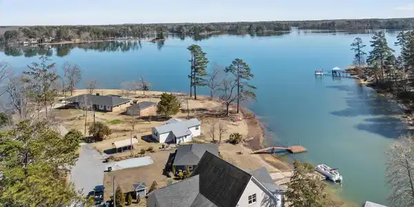 852 Misty Harbor Road