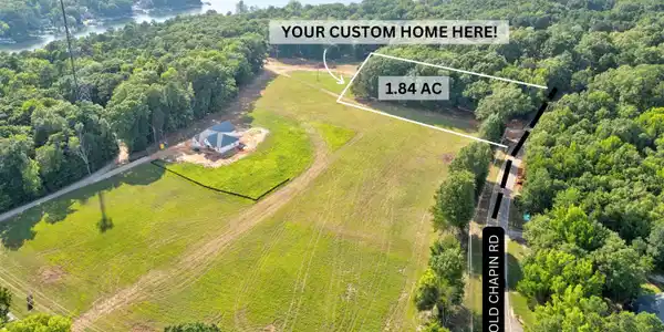 1233 Old Chapin Road