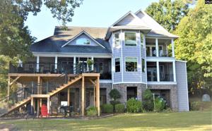 1828 Horsechestnut Trail