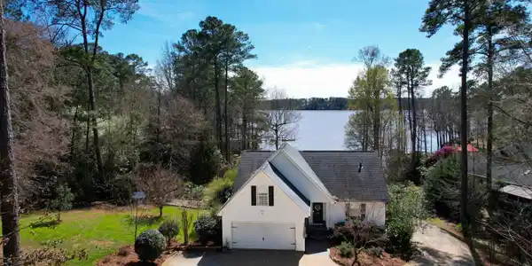 1861 Holly Point Road