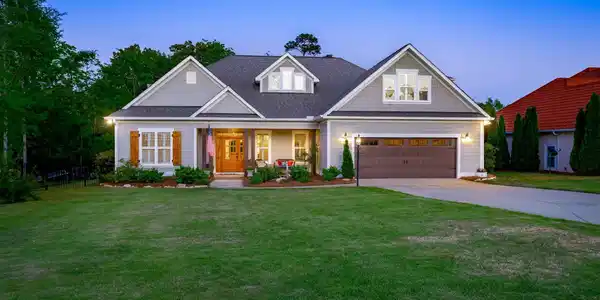 153 Summer Bay Drive