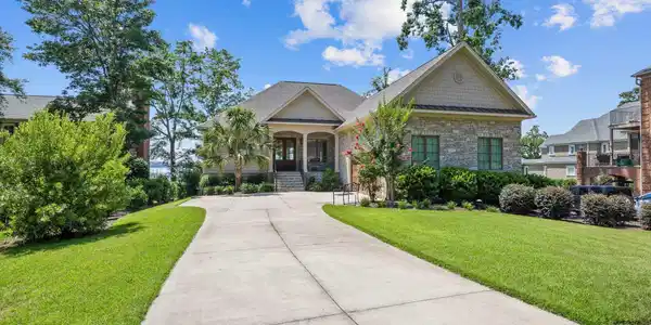 145 Middleton Place