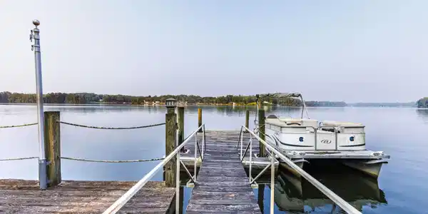 176 Mariners Point Road