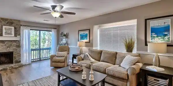 230 Mariners Way