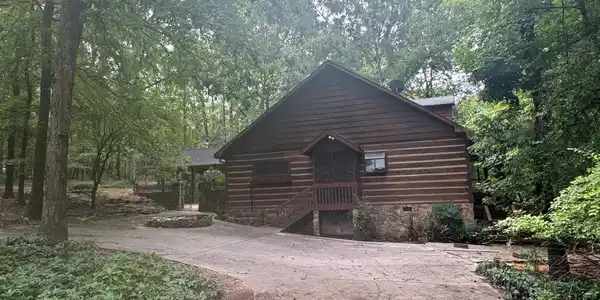 1032 Point View Road