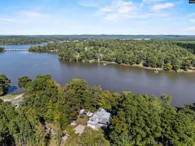 2427 Great North Road