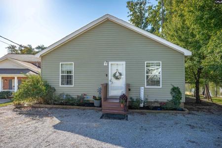 398 Bedford Way