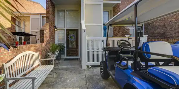 5 Little Hollow Lane