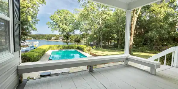 549 Shadowood Drive