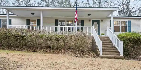 328 Indian Creek Circle