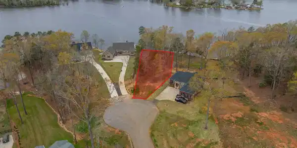 Lot 41 Somerset Court