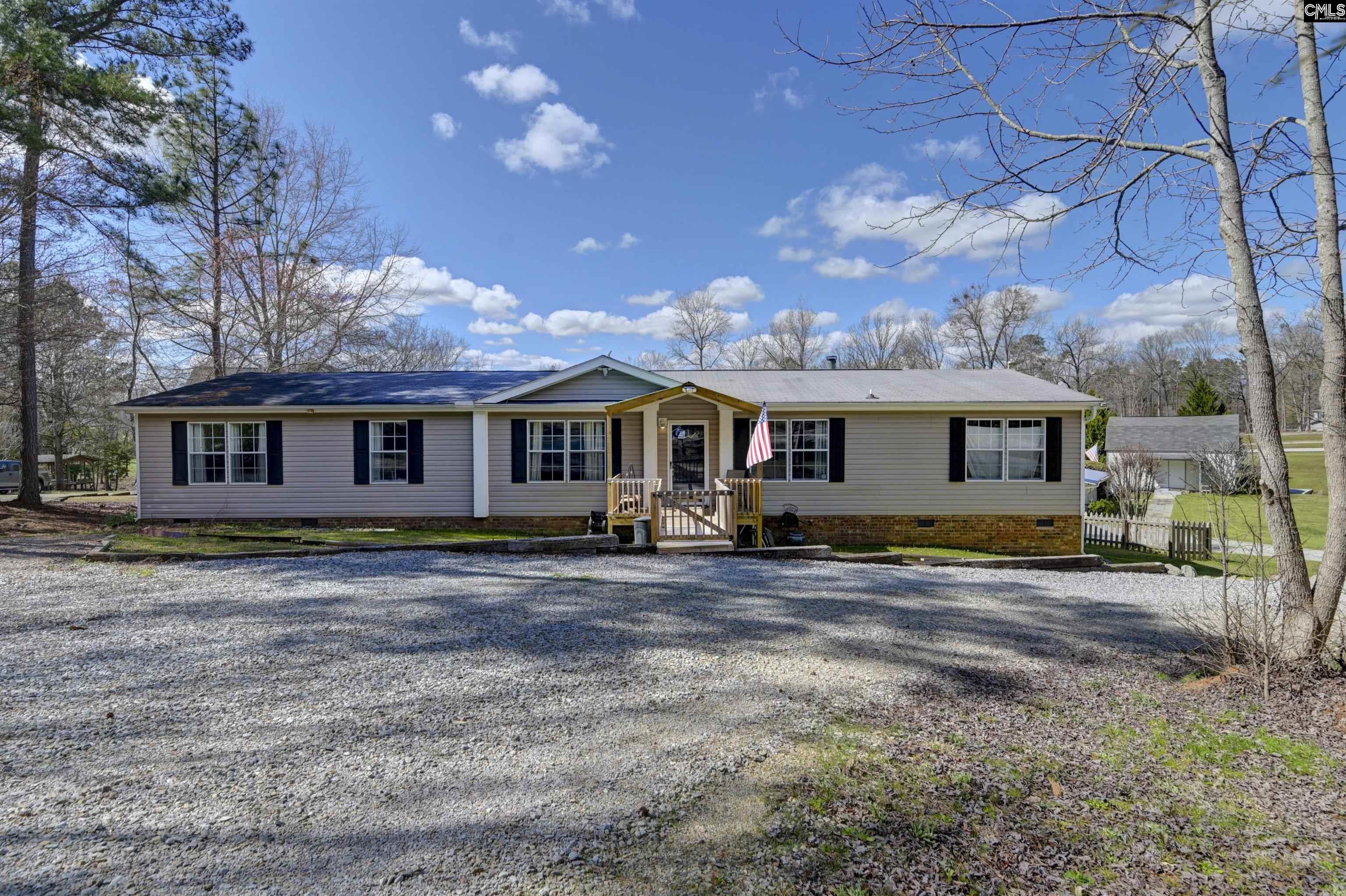 205 Newberry Shores Drive, Prosperity, SC lhrmls02054929