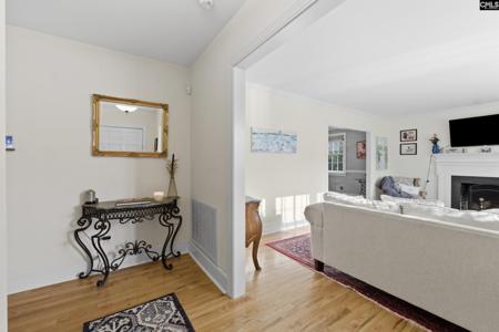 819 Burwell Lane