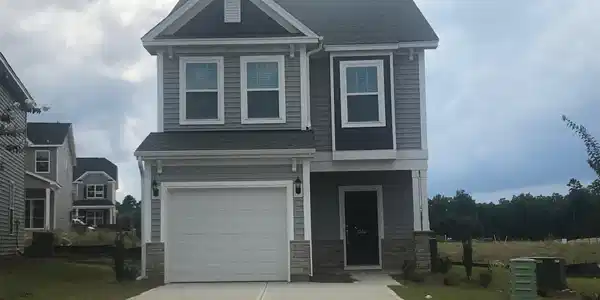 1044 Bergenfield Lane