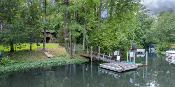 2324 Beechcreek Road