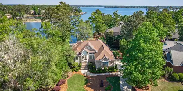 450 Oxenbridge Way