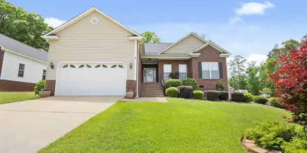 100 Moontide Court