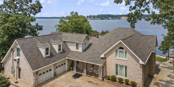 2151 Amicks Ferry Rd