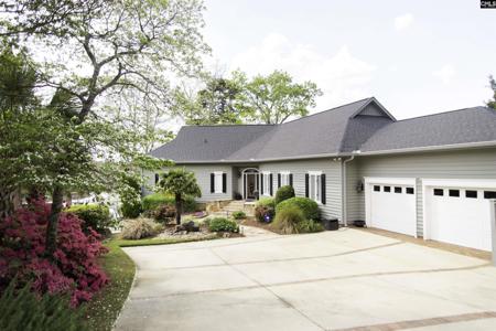 280 Mooring Lane